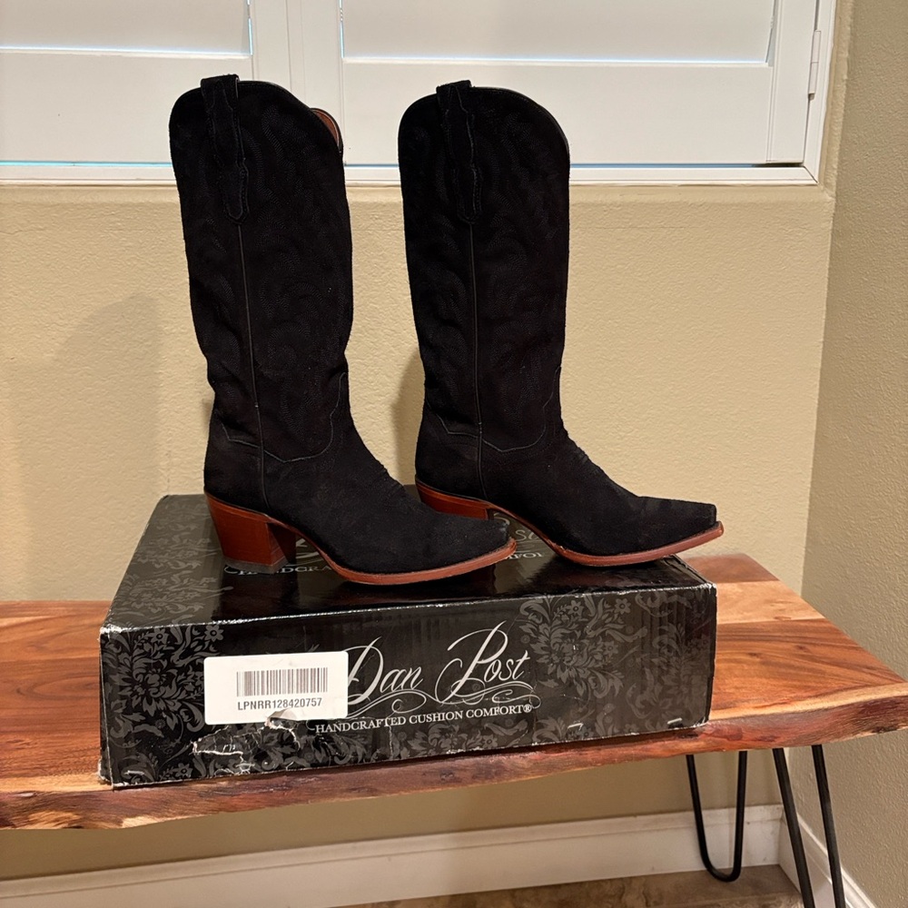 Dan Post Women's Black Suede Heeled Boots - Picture 7 of 10